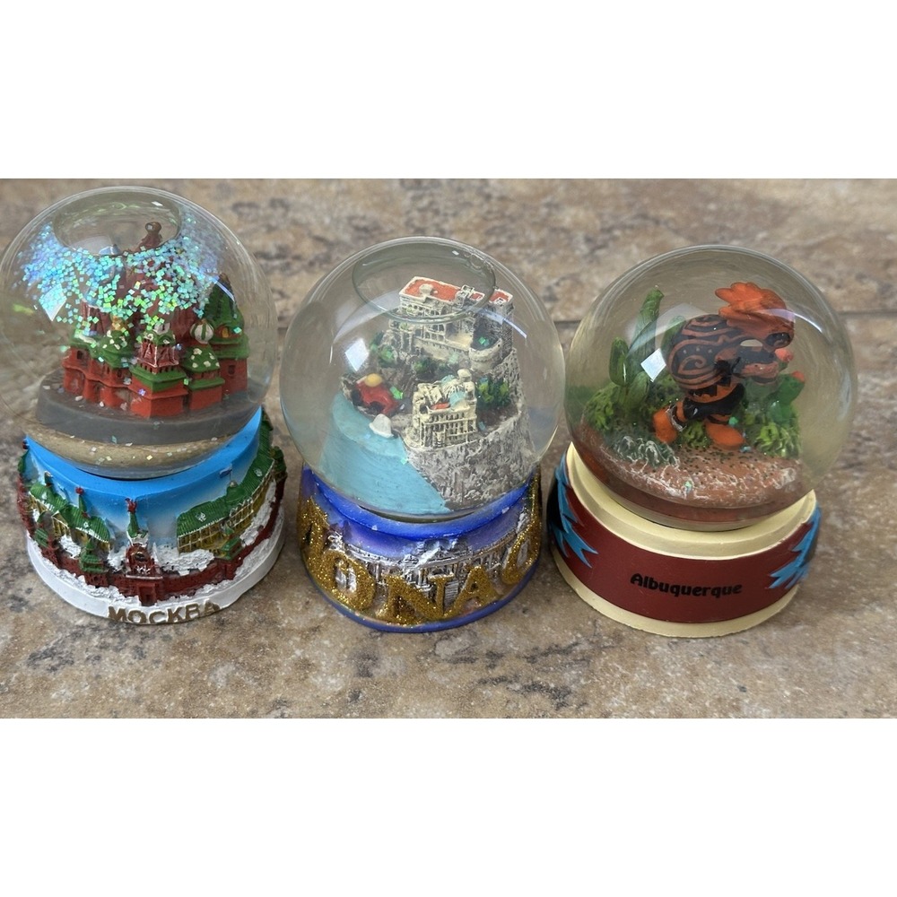 3 Lots Of Mockba, Monaco, Albuquerque, Snow Globe